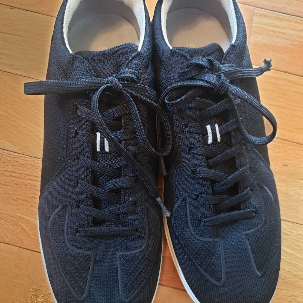 Rothys Mens Knit Black Lace Up Sneakers Size 11 Casual Comfort Tennis Shoes